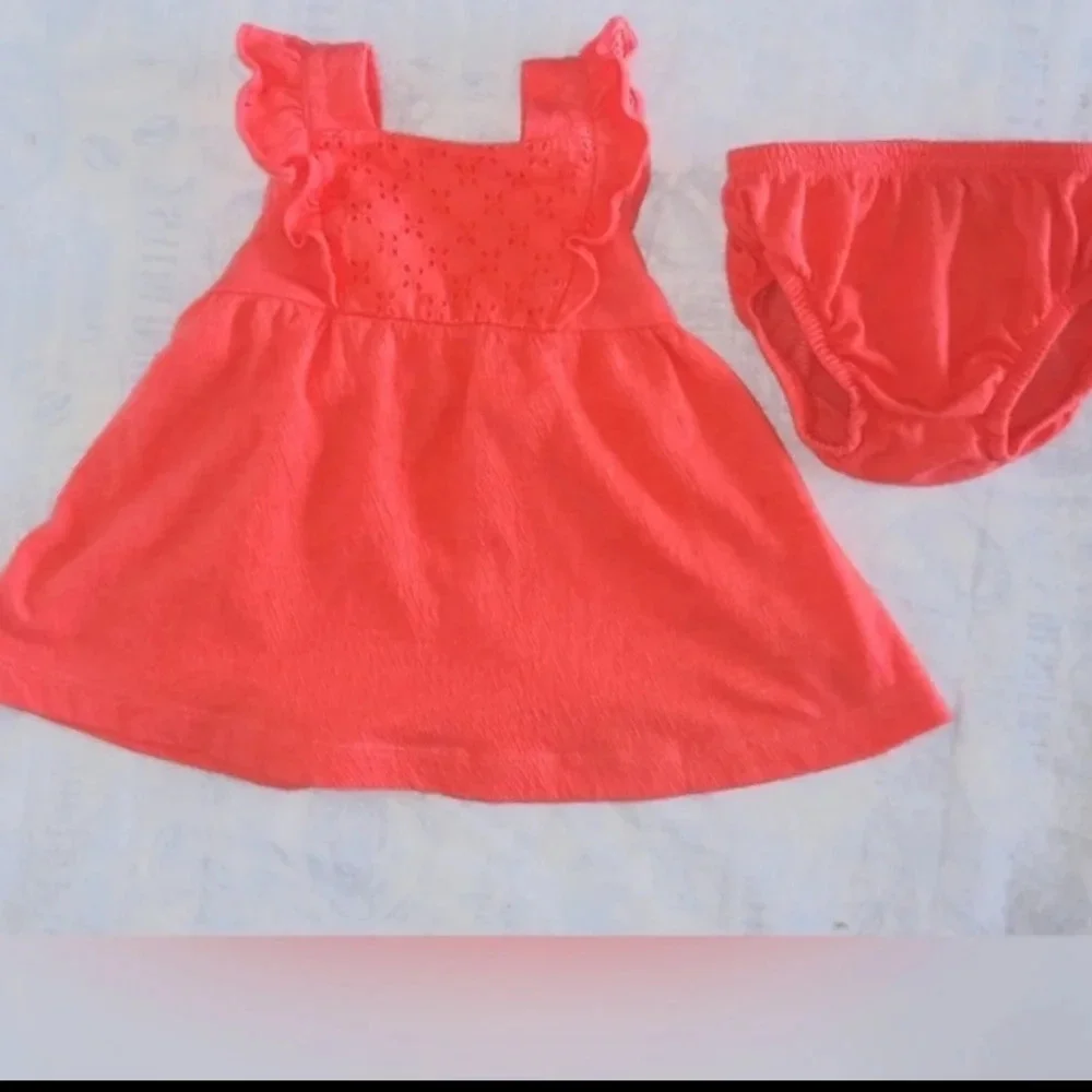 Bundle of Three Pieces Baby Girl Dress Size 0-3 Months